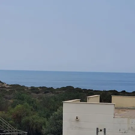Tranquil Penthouse Turtle Bay Village Esentepe Appartamento Agios Georgios (Girne)